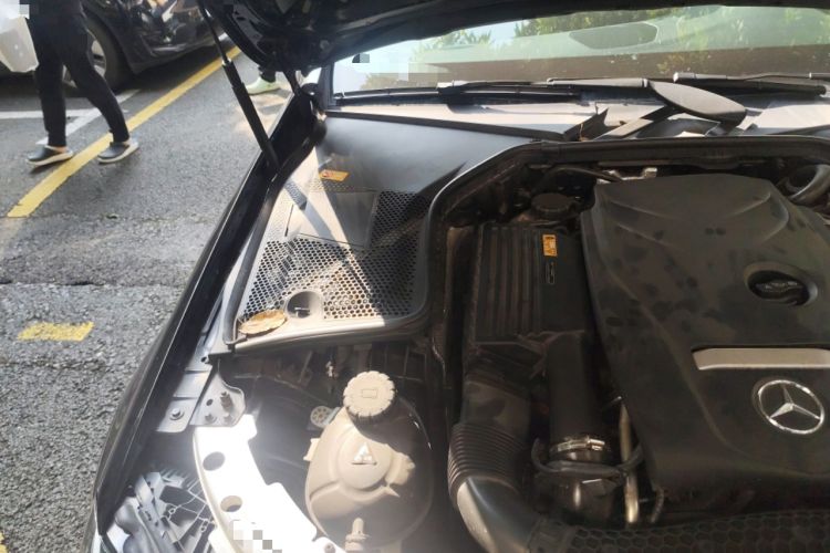 Used Mercedes-Benz C-Class 2015 Revised C 200 L Sport Edition Engine Bay Right