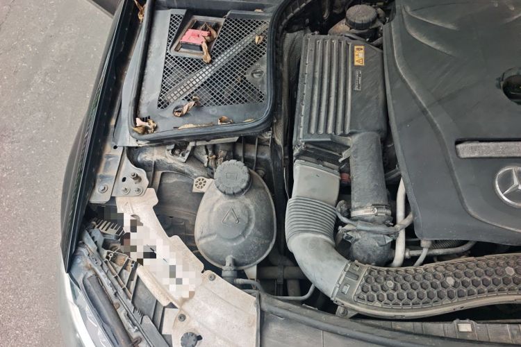 Used Mercedes-Benz C-Class 2015 Facelift C 180 L Engine Bay Right