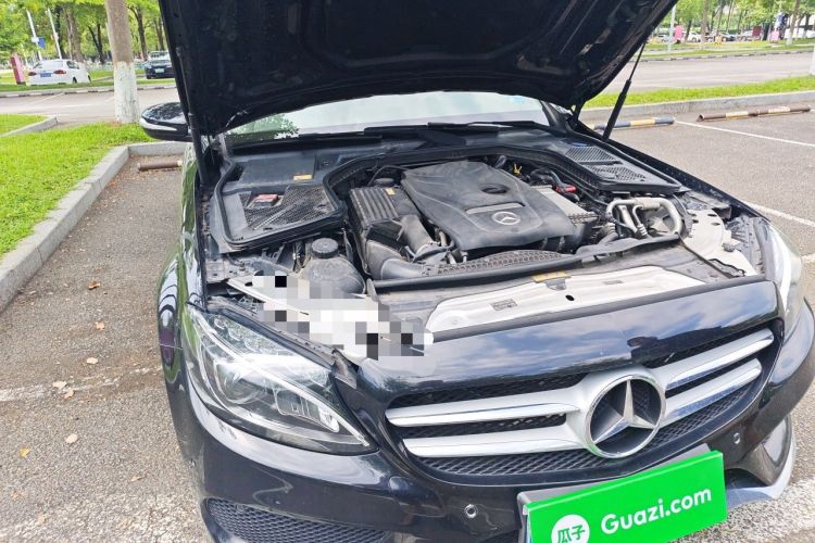 Used Mercedes-Benz C-Class 2015 C 200 L Sport Edition Engine Bay Right
