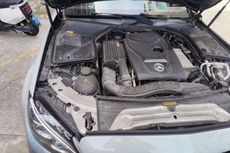 Used Mercedes-Benz C-Class 2015 C 300 L Sport Edition Engine Bay Right