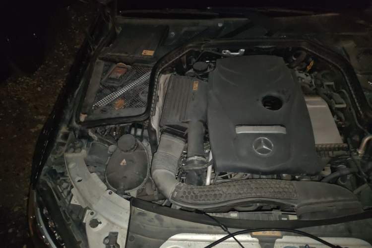 Used Mercedes-Benz C-Class 2015 Revised C 200 L Sport Edition Engine Bay Right