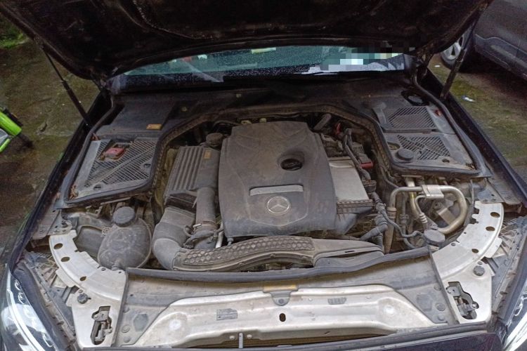 Used Mercedes-Benz C-Class 2015 C 180 L Sport Edition Engine Bay