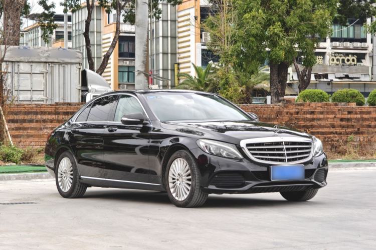 Used Mercedes-Benz C-Class 2015 C 200 L Exterior 2