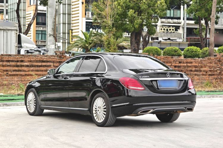 Used Mercedes-Benz C-Class 2015 C 200 L Exterior 4