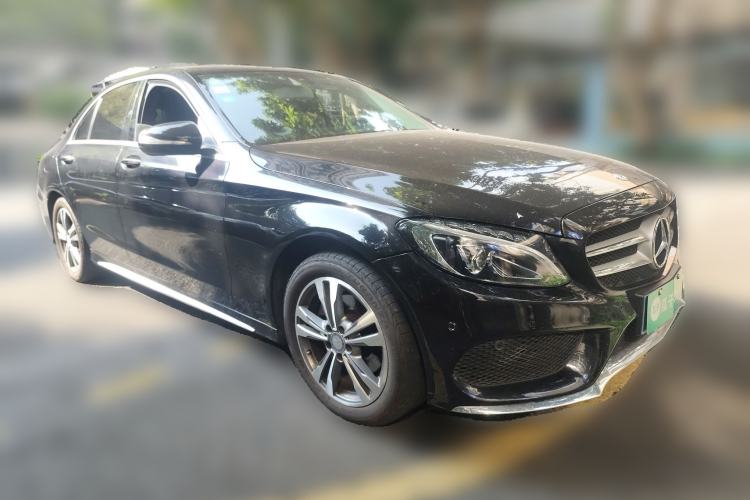 Used Mercedes-Benz C-Class 2015 Revised C 200 L Sport Edition Front Right 45 Deg