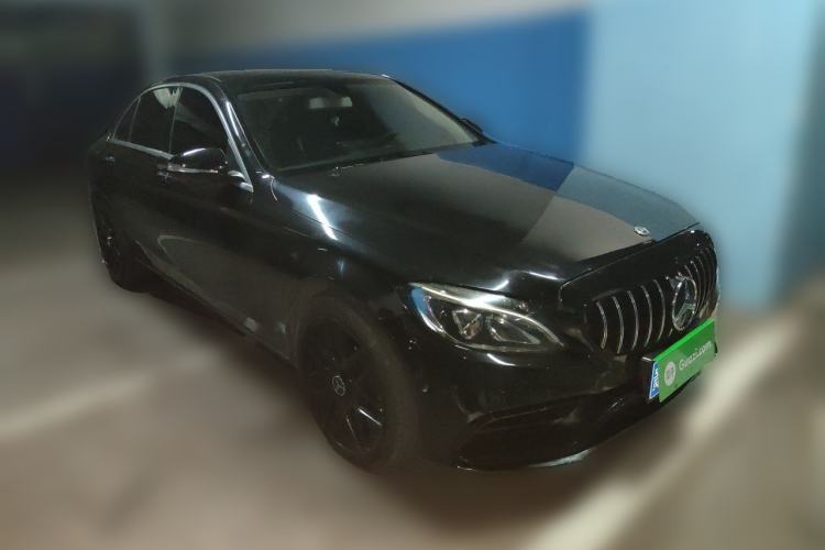 Used Mercedes-Benz C-Class 2015 C 200 L Sport Edition Front Right 45 Deg