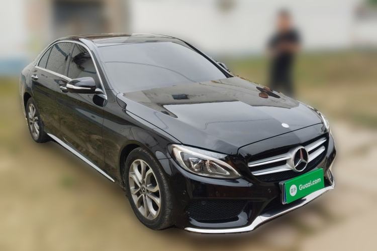 Used Mercedes-Benz C-Class 2015 C 200 L Sport Edition Front Right 45 Deg