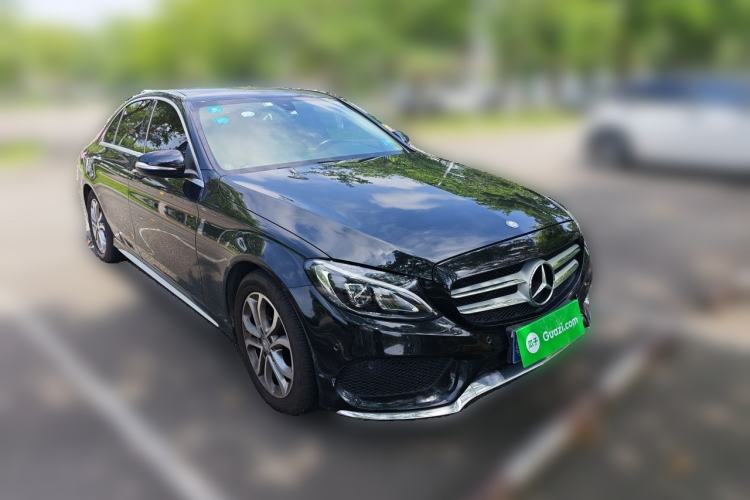 Used Mercedes-Benz C-Class 2015 C 200 L Sport Edition Front Right 45 Deg