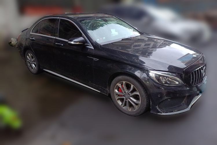 Used Mercedes-Benz C-Class 2015 C 180 L Sport Edition Front Right 45 Deg