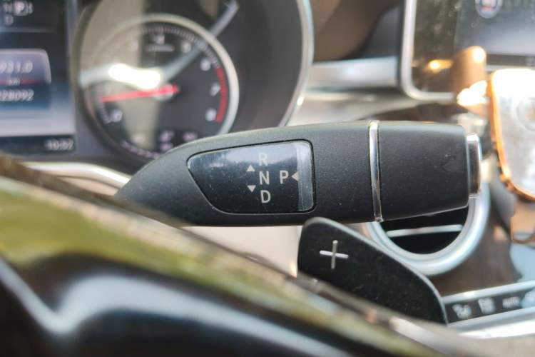 Used Mercedes-Benz C-Class 2015 C 180 L Gear Lever