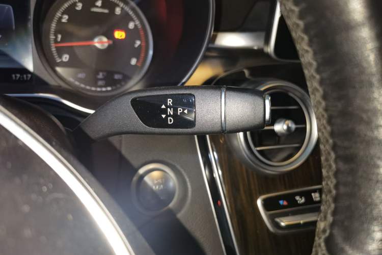 Used Mercedes-Benz C-Class 2015 Facelift C 180 L Gear Lever