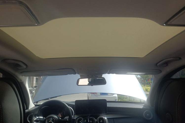 Used Mercedes-Benz C-Class 2015 C 200 L 4MATIC Sport Edition Headliner
