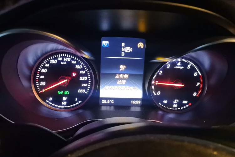 Used Mercedes-Benz C-Class 2015 C 200 L Sport Edition Instrument Cluster
