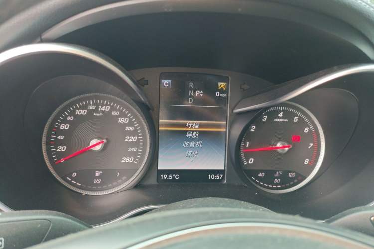 Used Mercedes-Benz C-Class 2015 C 200 L Sport Edition Instrument Cluster
