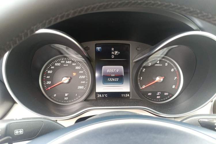 Used Mercedes-Benz C-Class 2015 C 200 L Instrument Cluster
