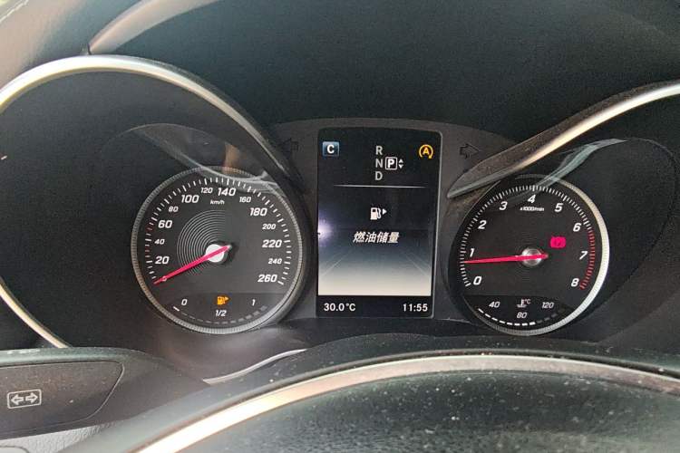 Used Mercedes-Benz C-Class 2015 Facelift C 180 L Instrument Cluster
