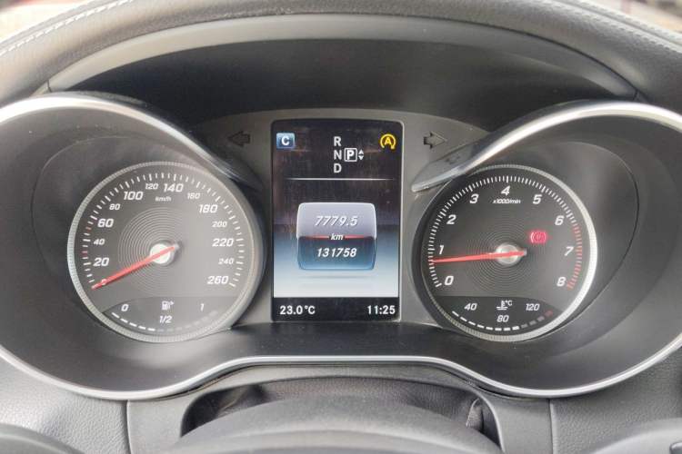 Used Mercedes-Benz C-Class 2015 C 200 L Sport Edition Instrument Cluster