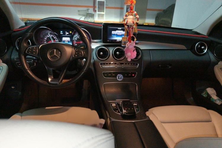 Used Mercedes-Benz C-Class 2015 C 200 L Sport Edition Interior 2