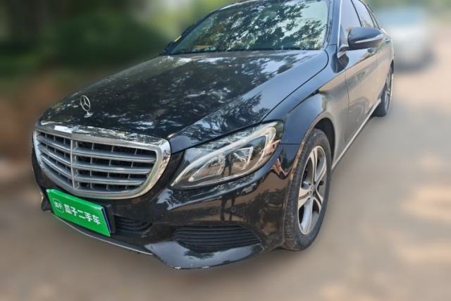 Used Mercedes-Benz C-Class 2015 Facelift C 180 L