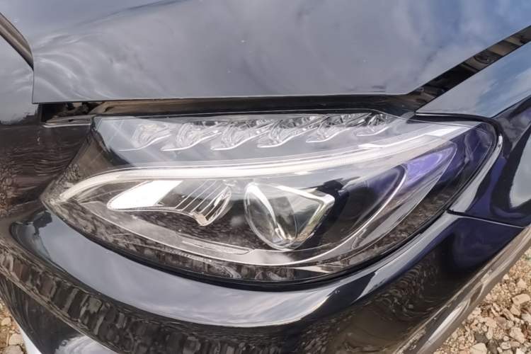 Used Mercedes-Benz C-Class 2015 C 200 L Sport Edition Left Front Headlight