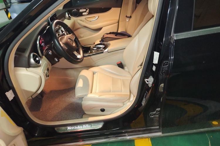 Used Mercedes-Benz C-Class 2015 C 200 L Left Front Seat