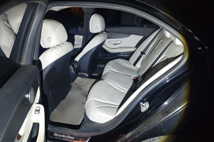 Used Mercedes-Benz C-Class 2015 Revised C 200 L Sport Edition Left Rear Seat