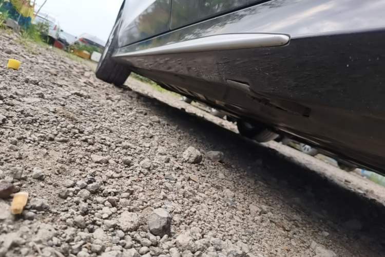 Used Mercedes-Benz C-Class 2015 C 200 L Sport Edition Left Side Sill