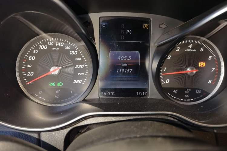 Used Mercedes-Benz C-Class 2015 Facelift C 180 L Odometer Close Up