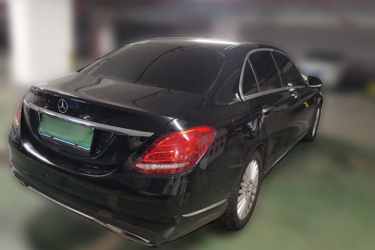 Used Mercedes-Benz C-Class 2015 Facelift C 180 L Rear Right 45 Deg