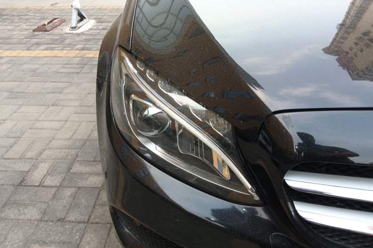 Used Mercedes-Benz C-Class 2015 C 180 L Sport Edition Right Front Headlight