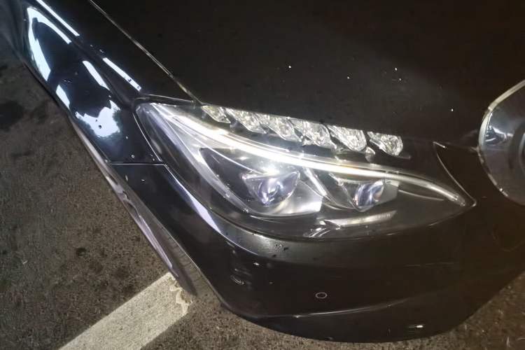 Used Mercedes-Benz C-Class 2015 C 260 L Right Front Headlight