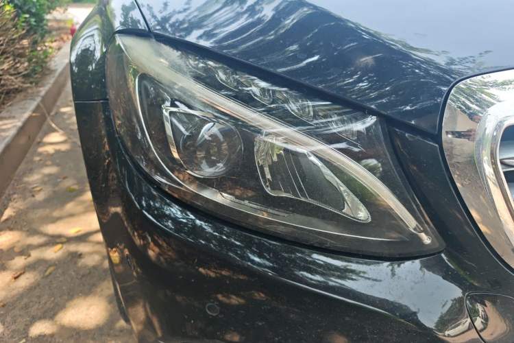 Used Mercedes-Benz C-Class 2015 Facelift C 180 L Right Front Headlight