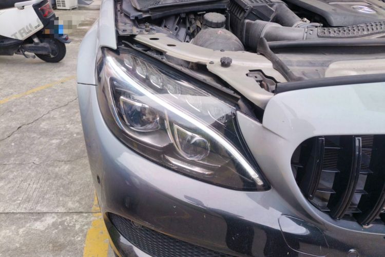 Used Mercedes-Benz C-Class 2015 C 300 L Sport Edition Right Front Headlight