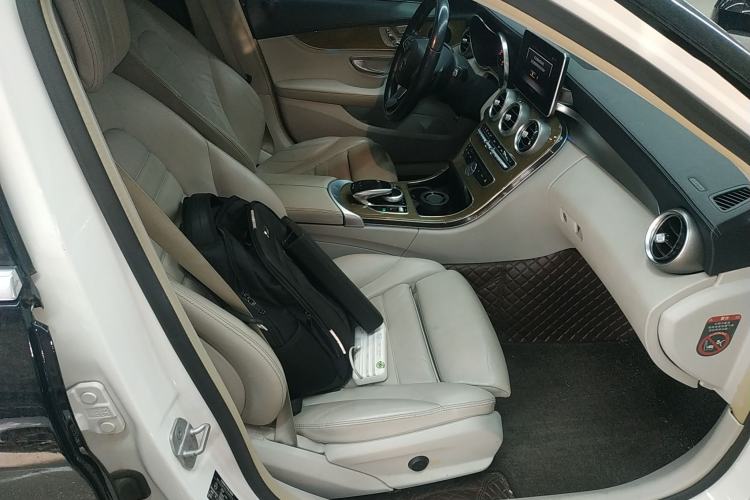 Used Mercedes-Benz C-Class 2015 C 260 L Right Front Seat
