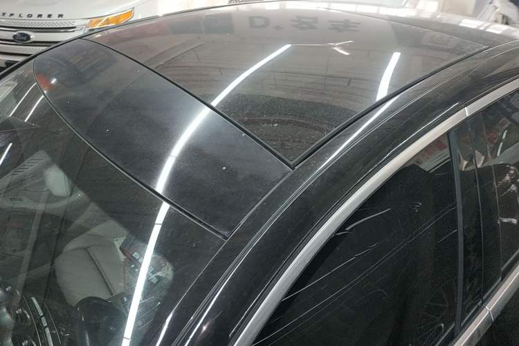 Used Mercedes-Benz C-Class 2015 C 260 L Roof