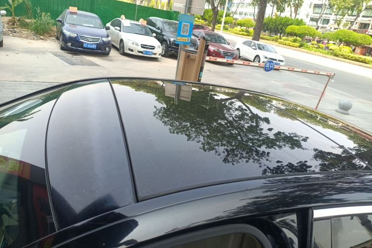 Used Mercedes-Benz C-Class 2015 C 200 L Roof