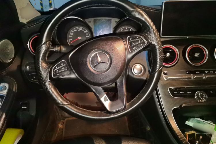 Used Mercedes-Benz C-Class 2015 C 200 L Sport Edition Steering Wheel