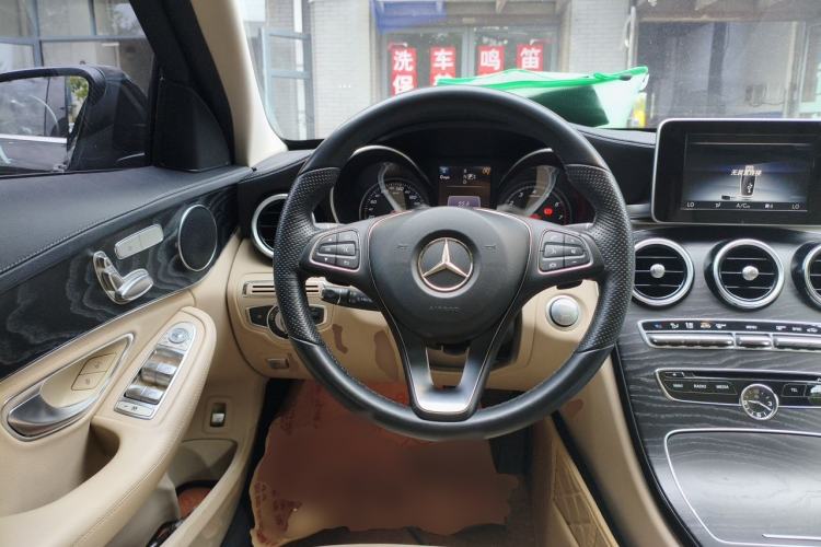 Used Mercedes-Benz C-Class 2015 Revised C 200 L Sport Edition Steering Wheel