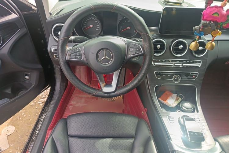 Used Mercedes-Benz C-Class 2015 C 200 L 4MATIC Sport Edition Steering Wheel