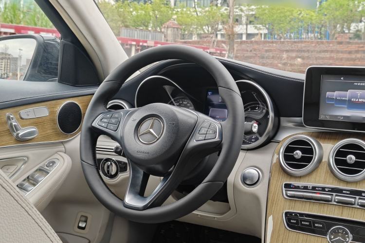 Used Mercedes-Benz C-Class 2015 C 200 L Steering Wheel