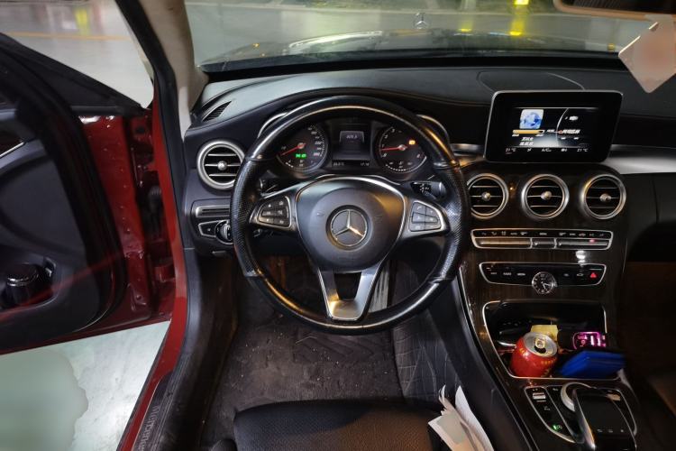 Used Mercedes-Benz C-Class 2015 Facelift C 180 L Steering Wheel