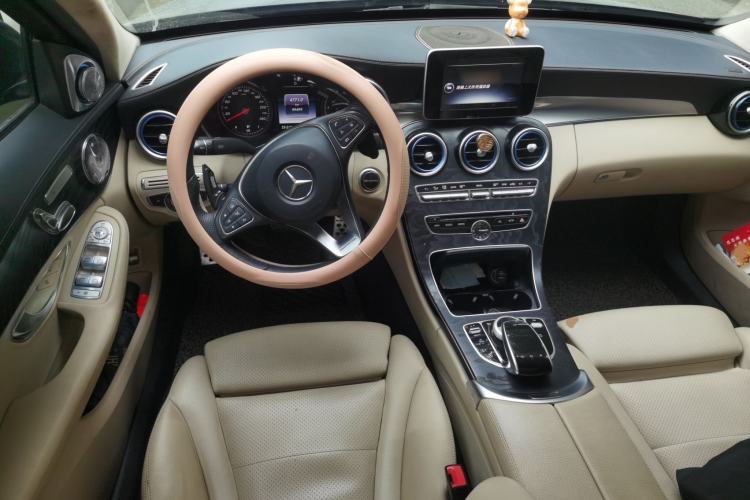 Used Mercedes-Benz C-Class 2015 Revised C 200 L Sport Edition Steering Wheel