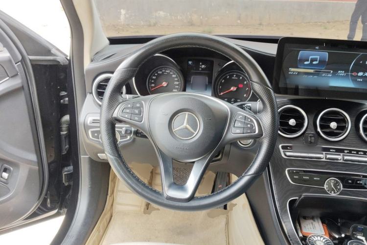 Used Mercedes-Benz C-Class 2015 C 200 L Sport Edition Steering Wheel