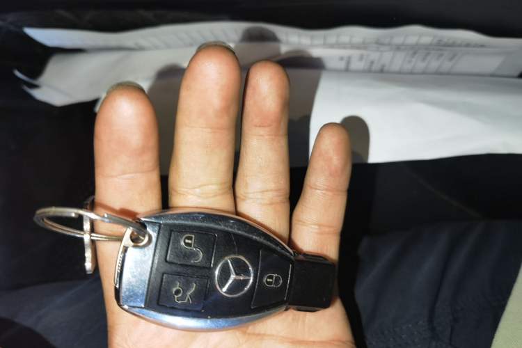 Used Mercedes-Benz C-Class 2015 Facelift C 180 L Vehicle Key