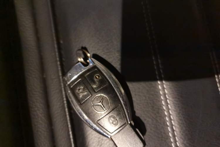 Used Mercedes-Benz C-Class 2015 C 260 L Vehicle Key