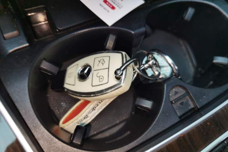 Used Mercedes-Benz C-Class 2015 C 200 L Vehicle Key