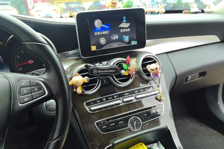 Used Mercedes-Benz C-Class 2015 C 200 L Audio And AC Panel