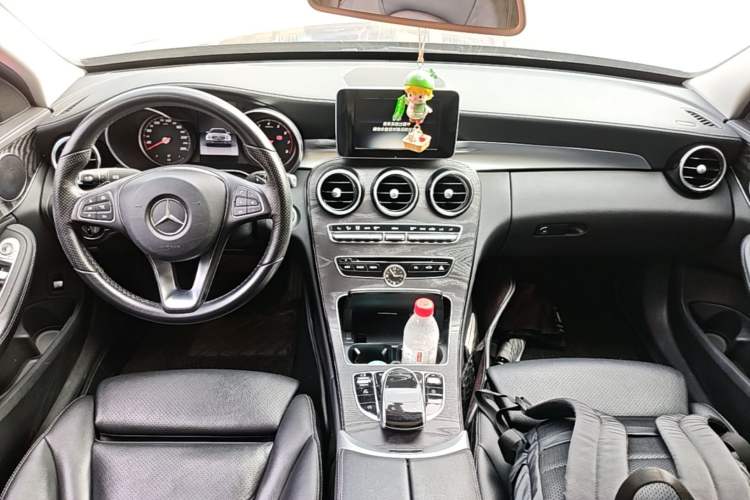 Used Mercedes-Benz C-Class 2015 Revised C 200 L Sport Edition Center Console