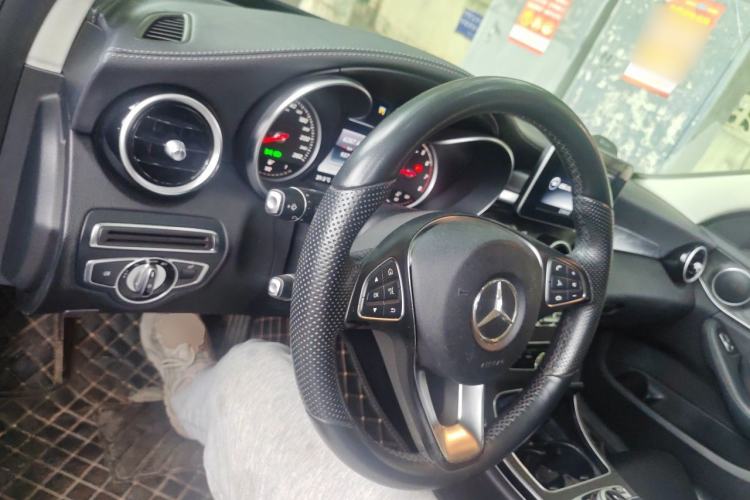 Used Mercedes-Benz C-Class 2015 Revised C 200 L Sport Edition Center Console