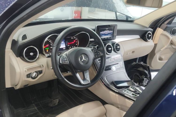 Used Mercedes-Benz C-Class 2015 Revised C 200 L Sport Edition Center Console